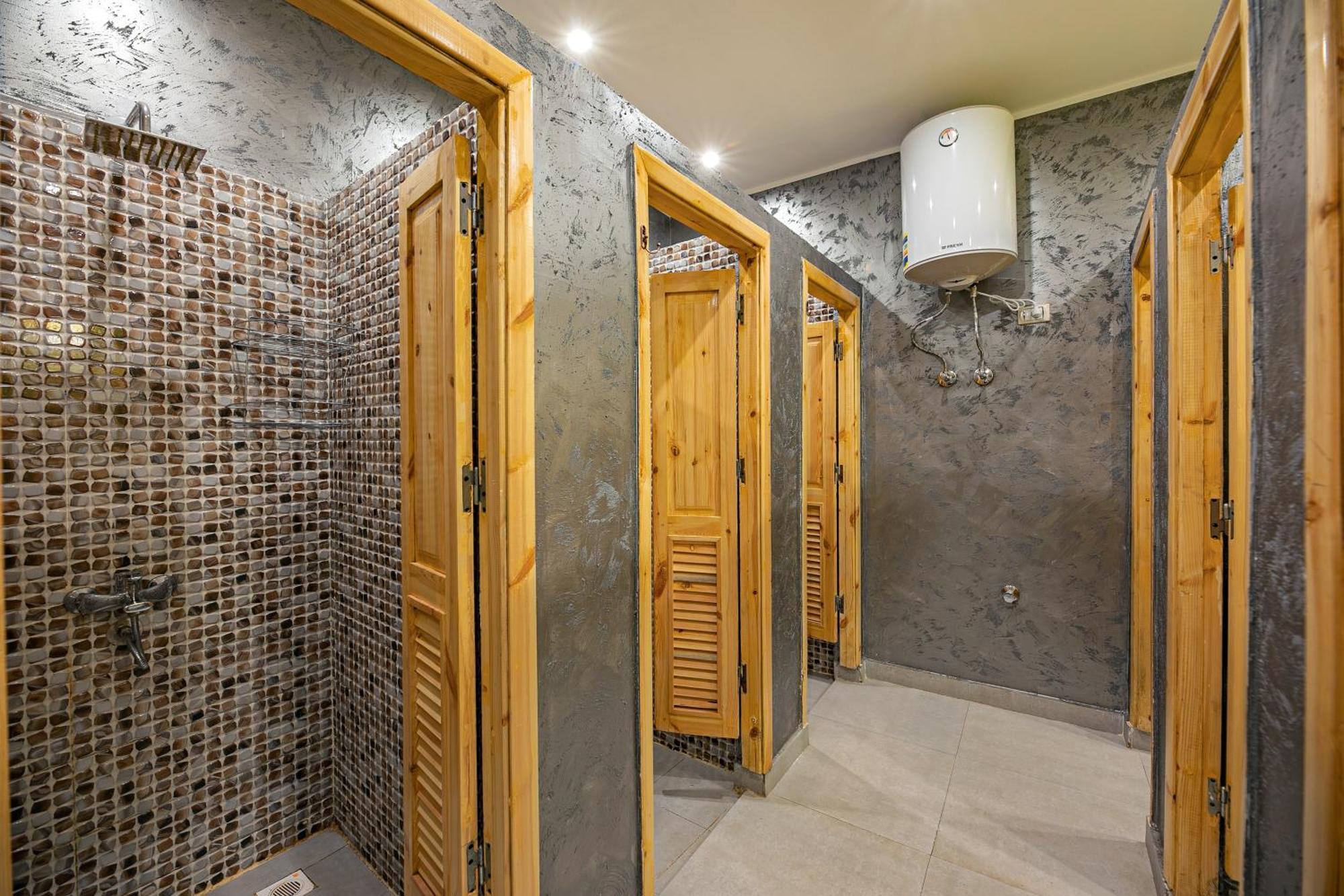 Bedcoin Hostel Gurdaka Kültér fotó